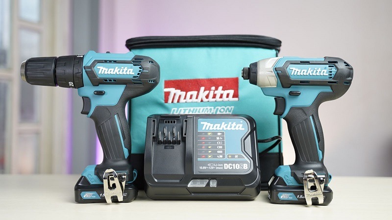 Combo máy khoan búa, vặn vít dùng pin Makita CLX228S giúp tiết kiệm chi phí và đa năng trong công việc