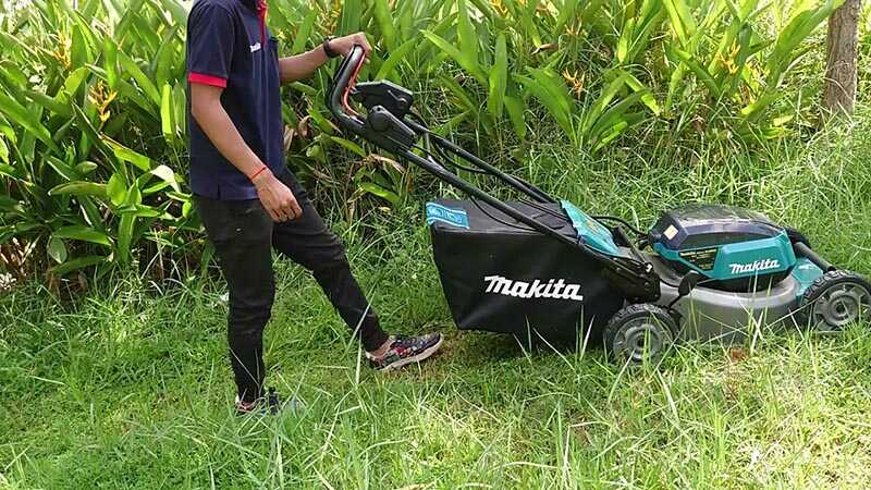 Makita DLM462Z cắt dọn cỏ nhanh chóng, hiệu quả