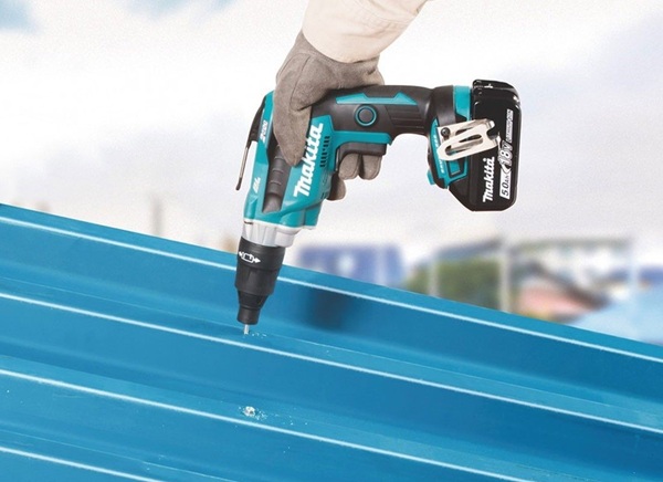 Máy vặn vít không chổi than Makita DFS251Z
