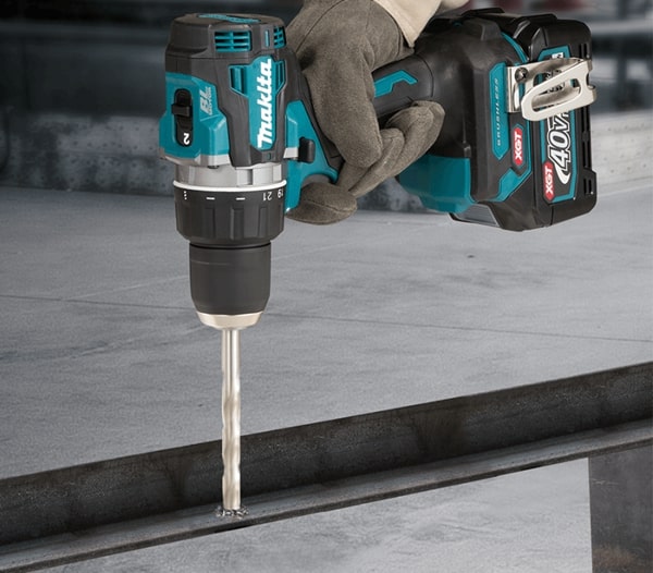 Máy khoan vặn vít dùng pin Makita DF002GZ