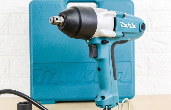 Máy siết bu lông Makita TW020